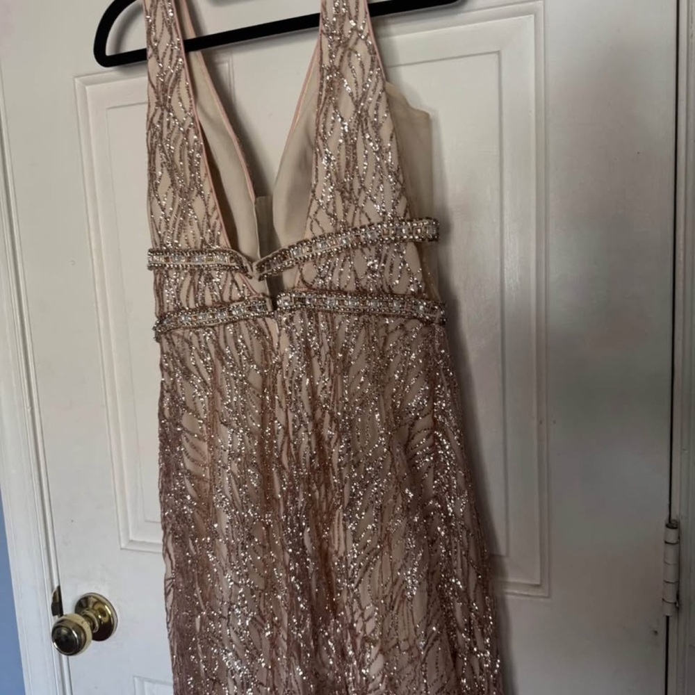 Elegant Sequin Evening Dress